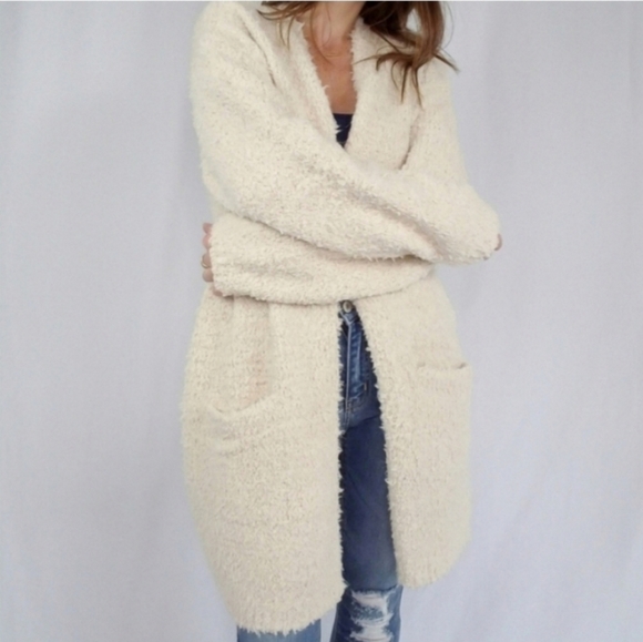 Dress Forum Cream Open Front Cardigan - Picture 2 of 7